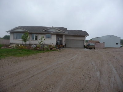 Property For Sale Or Rent: 150 Acre Farm For Sale in Regina Saskatchewan