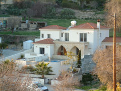 Property For Sale Or Rent: Superb four Bedroom Villa