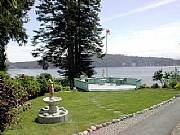 International real estates and rentals: Oceanfront B&B Vancouver Island - 4 Separate Homes In One