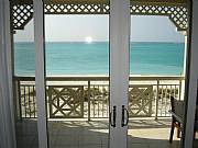 Rental Properties, Lease and Holiday Rentals: Beautiful Beach Front Condo 