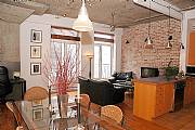 International real estates and rentals: Exceptional Loft In Old Montreal. View Of The Water!