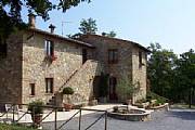 Property For Sale Or Rent: Stone Farmhouse Very Well Restored In Tuscany