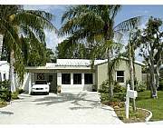 Real Estate For Sale: Distinctive Home Close To Beach & Downtown Fort Lauderdale