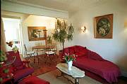 Rental Properties, Lease and Holiday Rentals: Romantic Apartment In Paris, Right On The Riverbank