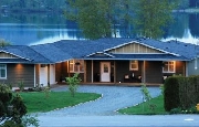 International real estates and rentals: Custom Built Executive Lakefront Home,Vancouver Island,BC