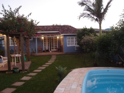 Property For Sale Or Rent: Canasvieiras Beach-FLORIANÓPOLIS-BRAZIL-HOUSE with POOL